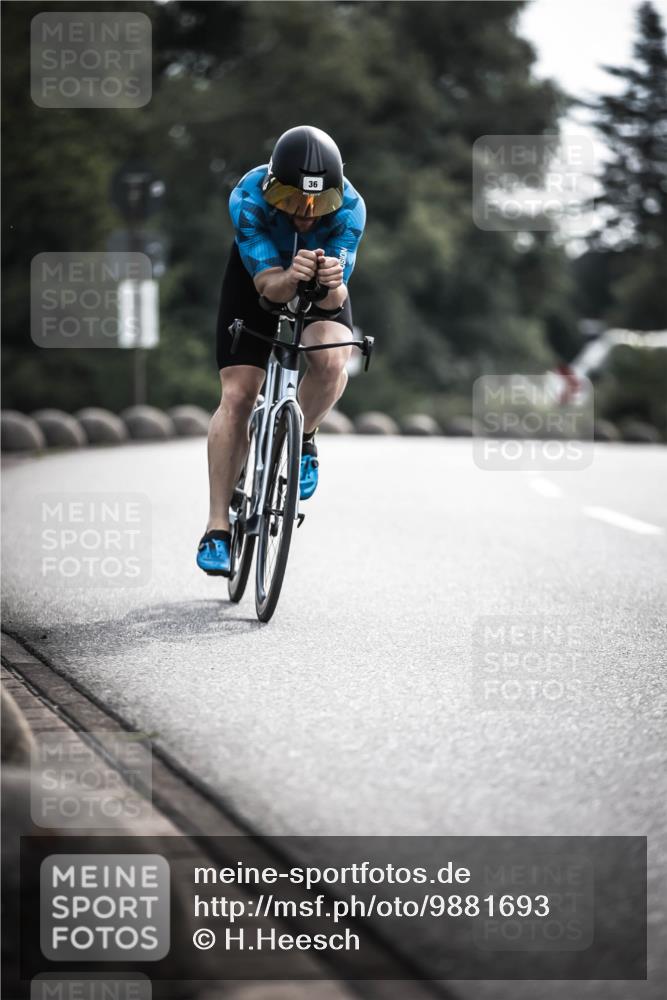 21.06.2026 - 29. Vierlanden-Triathlon H.Heesch http://msf.ph/oto/9881693 21.06.2026 09:16:35 Radfahren 36, 184 meine-sportfotos.de