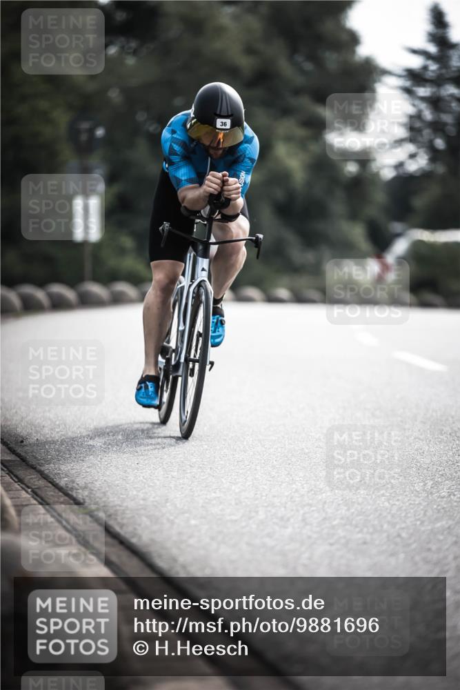 21.06.2026 - 29. Vierlanden-Triathlon H.Heesch http://msf.ph/oto/9881696 21.06.2026 09:16:35 Radfahren 36, 184 meine-sportfotos.de