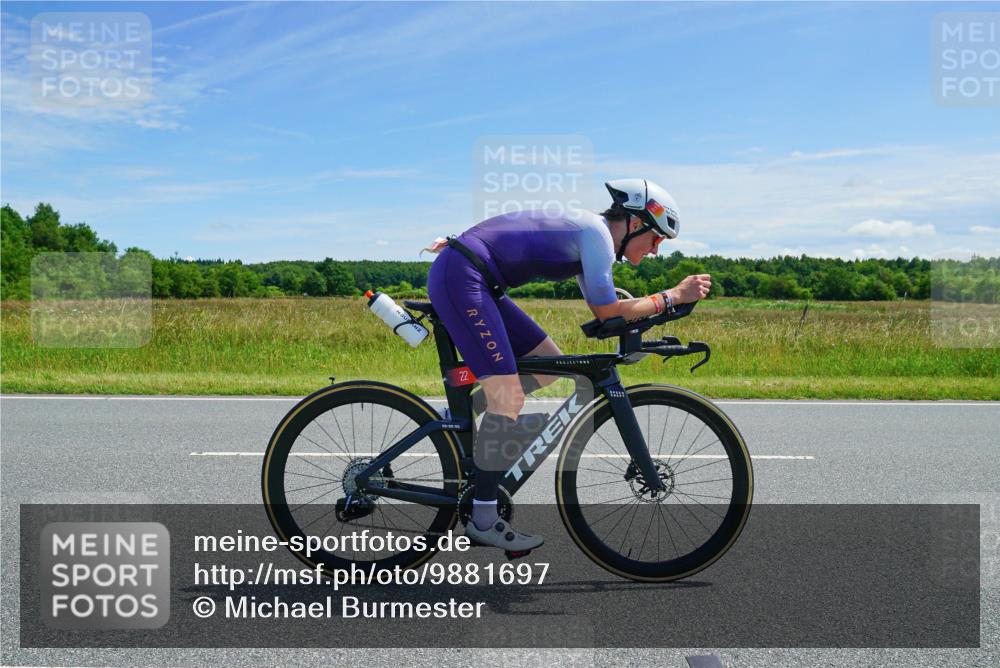 21.06.2026 - Viking Triathlon Michael Burmester http://msf.ph/oto/9881697 21.06.2026 13:01:33 Radfahren 283, 307, 653 meine-sportfotos.de