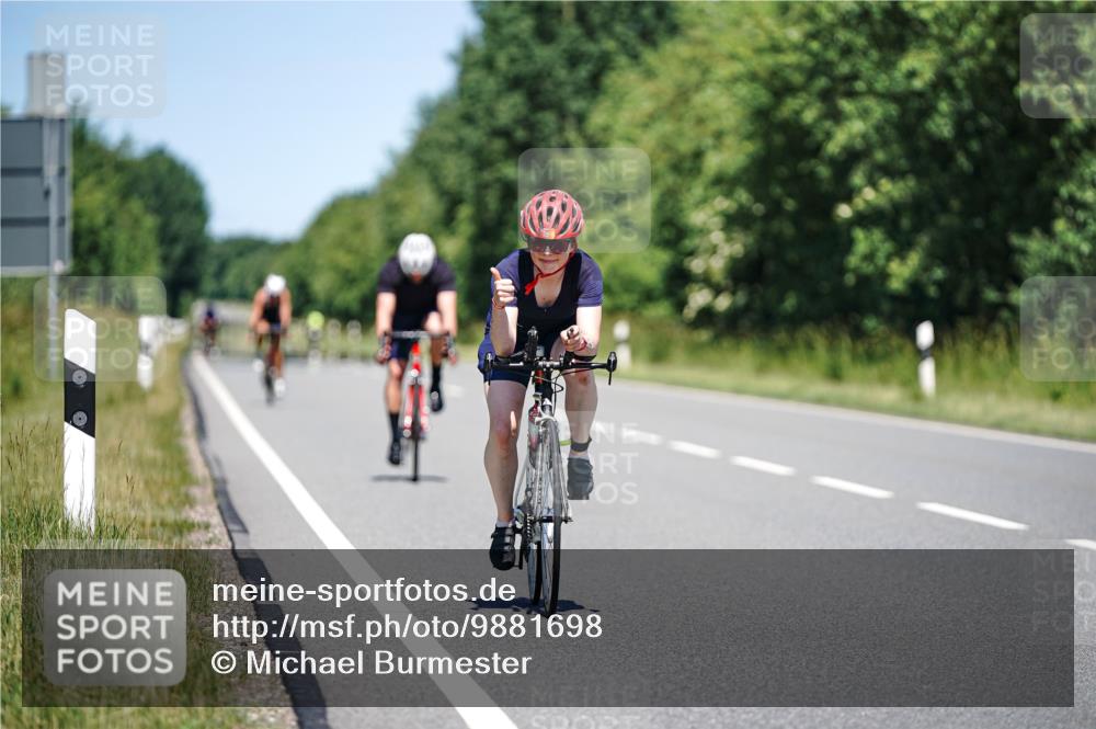 21.06.2026 - Viking Triathlon Michael Burmester http://msf.ph/oto/9881698 21.06.2026 13:30:30 Radfahren 138, 174, 512 meine-sportfotos.de