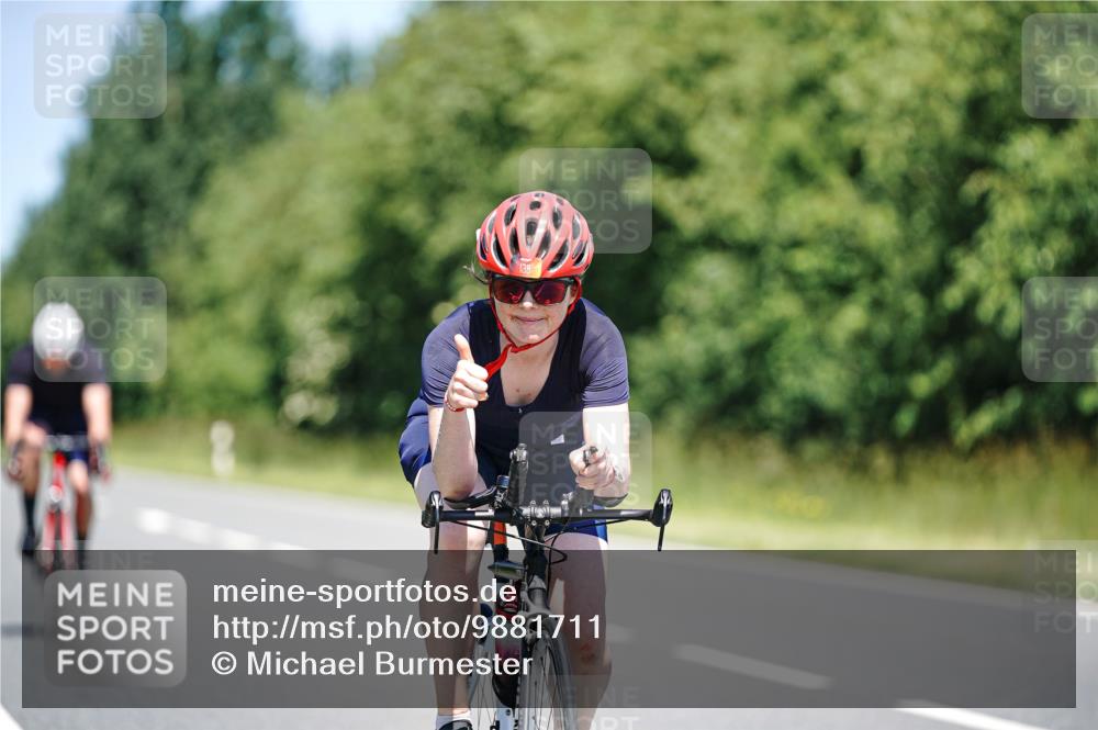 21.06.2026 - Viking Triathlon Michael Burmester http://msf.ph/oto/9881711 21.06.2026 13:30:31 Radfahren 138, 174, 512 meine-sportfotos.de