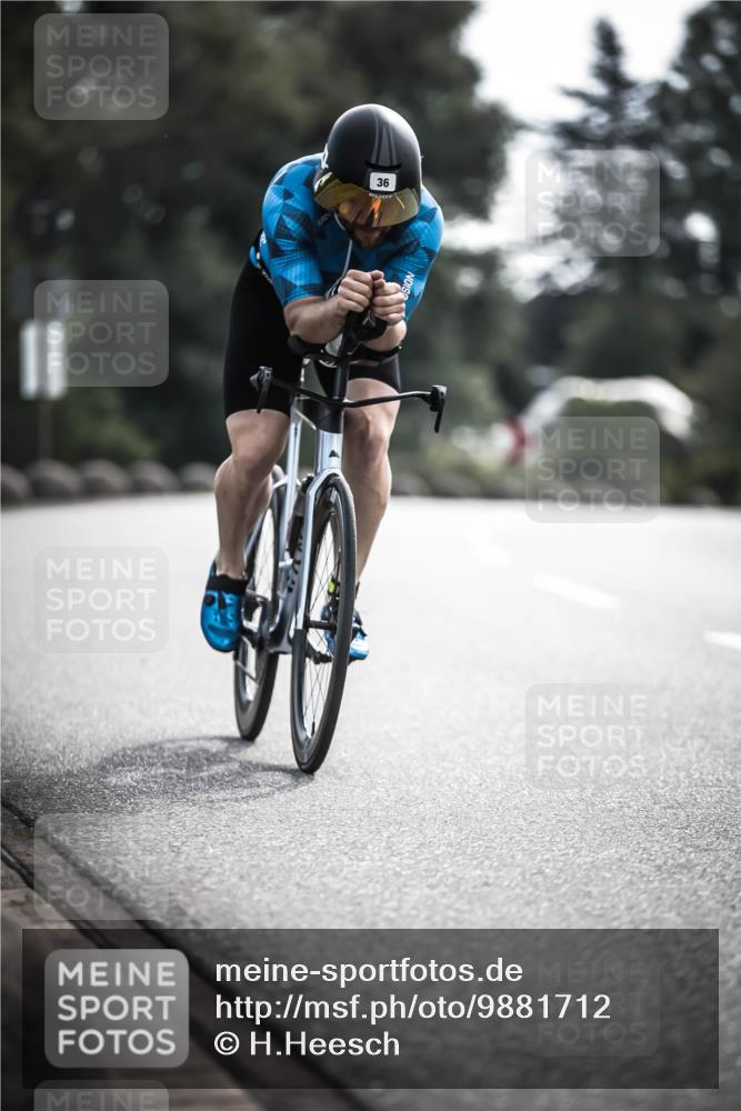 21.06.2026 - 29. Vierlanden-Triathlon H.Heesch http://msf.ph/oto/9881712 21.06.2026 09:16:35 Radfahren 36, 184 meine-sportfotos.de