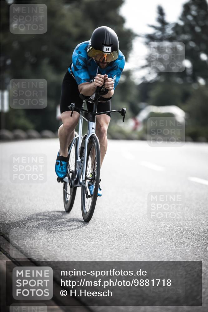 21.06.2026 - 29. Vierlanden-Triathlon H.Heesch http://msf.ph/oto/9881718 21.06.2026 09:16:35 Radfahren 36, 184 meine-sportfotos.de
