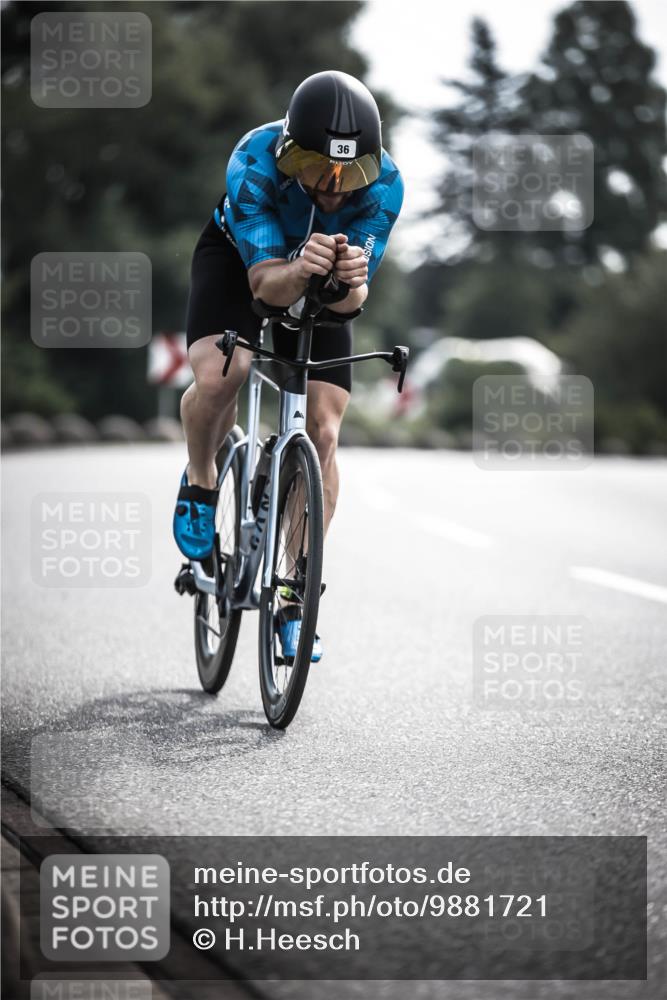 21.06.2026 - 29. Vierlanden-Triathlon H.Heesch http://msf.ph/oto/9881721 21.06.2026 09:16:35 Radfahren 36, 184 meine-sportfotos.de