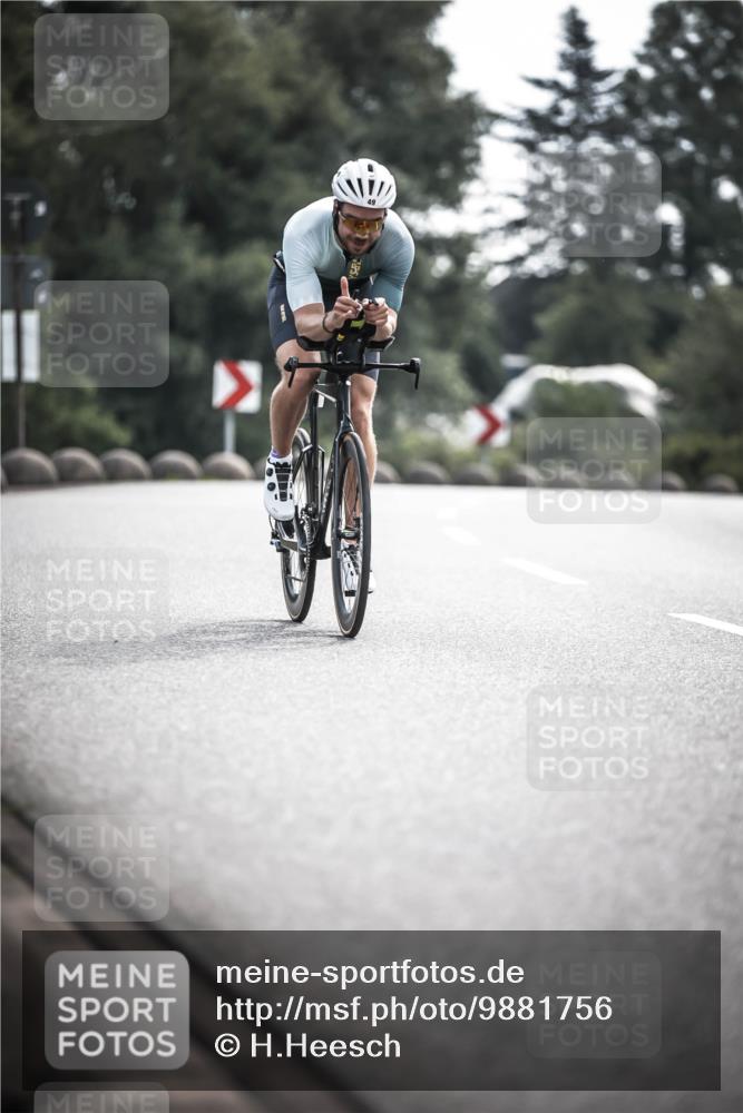 21.06.2026 - 29. Vierlanden-Triathlon H.Heesch http://msf.ph/oto/9881756 21.06.2026 09:16:55 Radfahren 49 meine-sportfotos.de