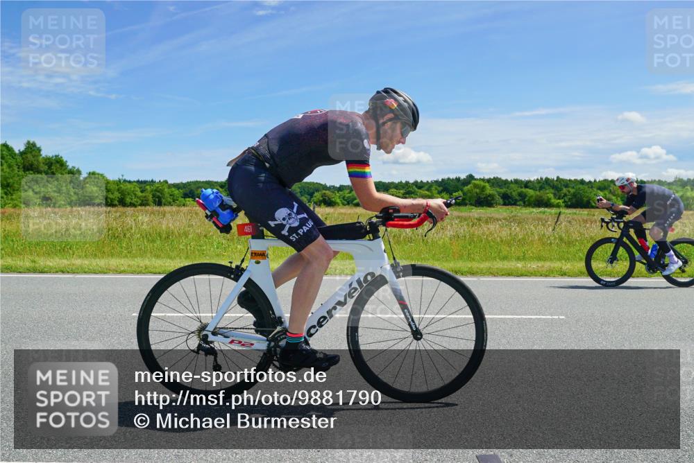 21.06.2026 - Viking Triathlon Michael Burmester http://msf.ph/oto/9881790 21.06.2026 13:04:42 Radfahren 217, 229, 300 meine-sportfotos.de