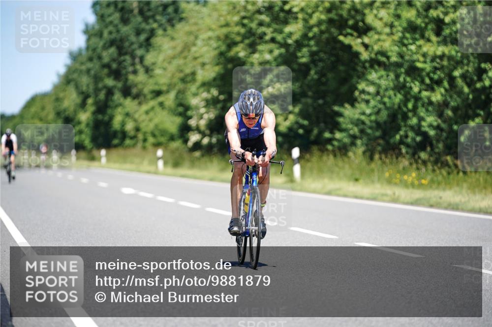 21.06.2026 - Viking Triathlon Michael Burmester http://msf.ph/oto/9881879 21.06.2026 13:32:21 Radfahren 206 meine-sportfotos.de