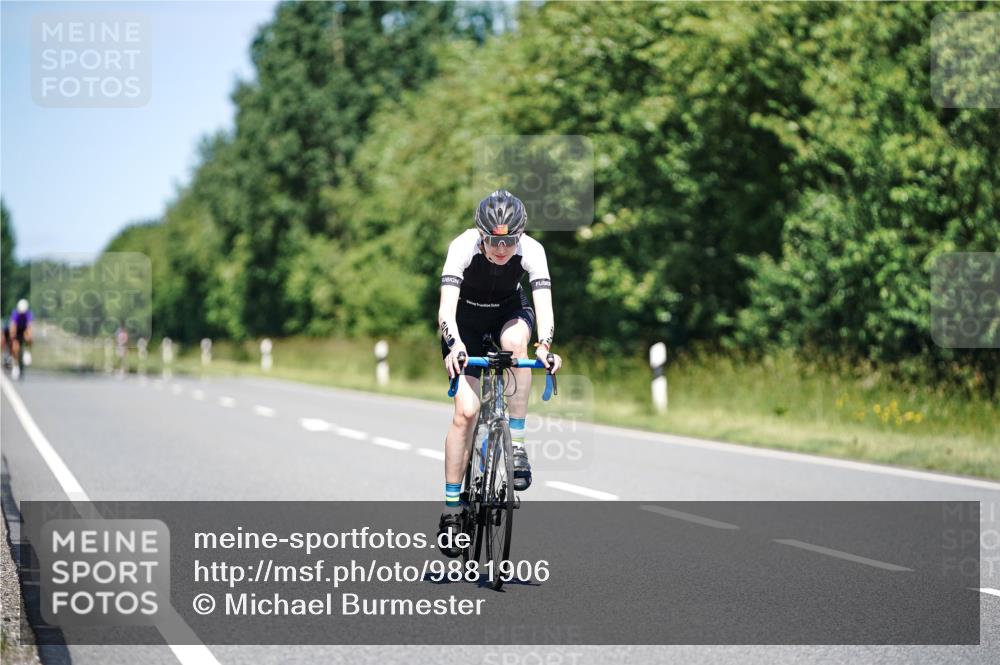 21.06.2026 - Viking Triathlon Michael Burmester http://msf.ph/oto/9881906 21.06.2026 13:32:28 Radfahren  meine-sportfotos.de