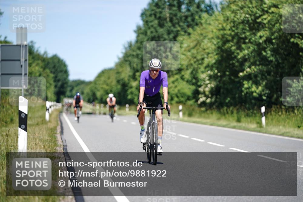 21.06.2026 - Viking Triathlon Michael Burmester http://msf.ph/oto/9881922 21.06.2026 13:32:39 Radfahren  meine-sportfotos.de
