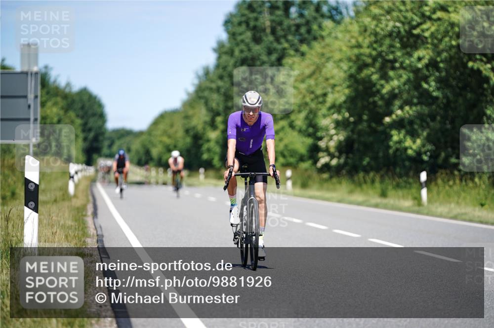 21.06.2026 - Viking Triathlon Michael Burmester http://msf.ph/oto/9881926 21.06.2026 13:32:39 Radfahren  meine-sportfotos.de