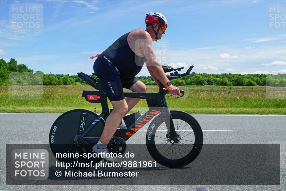 21.06.2026 - Viking Triathlon Michael Burmester http://msf.ph/oto/9881961 21.06.2026 13:07:47 Radfahren 329, 538, 577, 650 meine-sportfotos.de