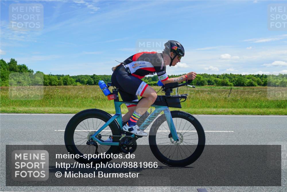 21.06.2026 - Viking Triathlon Michael Burmester http://msf.ph/oto/9881966 21.06.2026 13:07:48 Radfahren 329, 538, 577, 650 meine-sportfotos.de