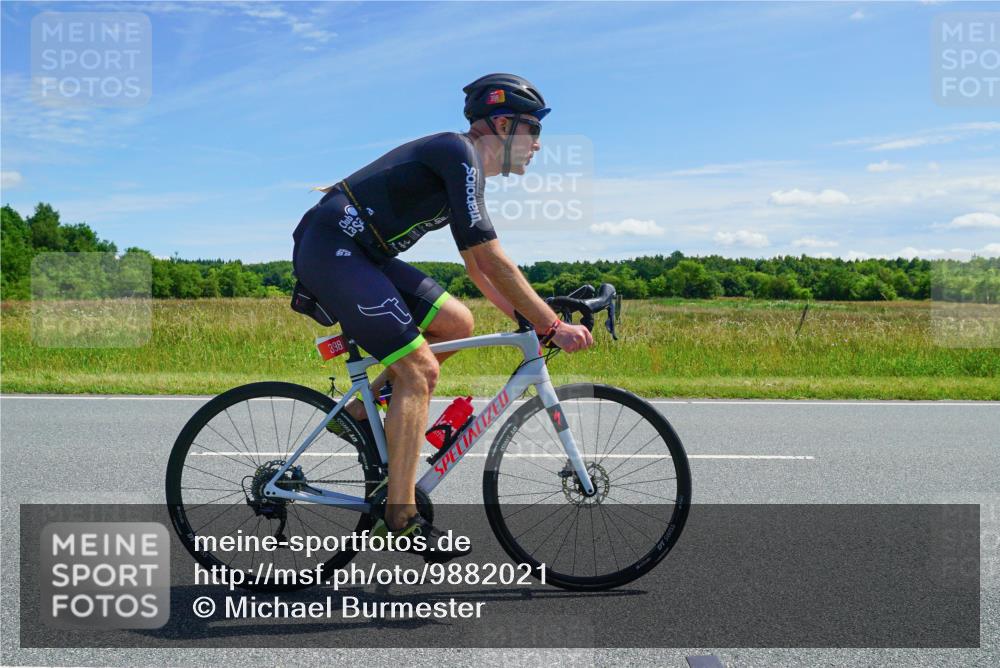 21.06.2026 - Viking Triathlon Michael Burmester http://msf.ph/oto/9882021 21.06.2026 13:08:29 Radfahren 134, 158, 182, 183, 207, 318, 324, 325, 398, 399, 505 meine-sportfotos.de