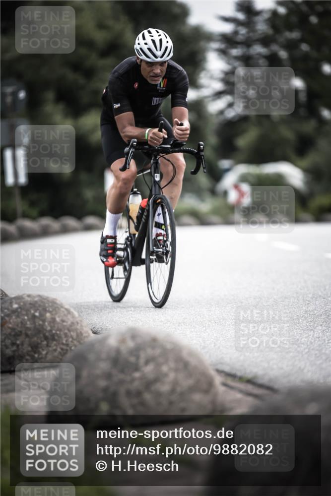 21.06.2026 - 29. Vierlanden-Triathlon H.Heesch http://msf.ph/oto/9882082 21.06.2026 10:32:38 Radfahren 93, 159, 217, 287, 299, 302 meine-sportfotos.de