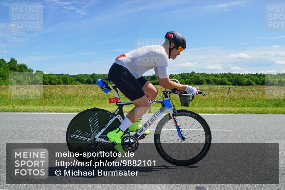 21.06.2026 - Viking Triathlon Michael Burmester http://msf.ph/oto/9882101 21.06.2026 13:10:00 Radfahren 605 meine-sportfotos.de