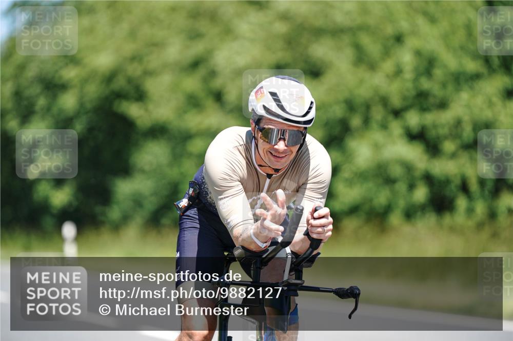 21.06.2026 - Viking Triathlon Michael Burmester http://msf.ph/oto/9882127 21.06.2026 13:34:22 Radfahren 347, 498 meine-sportfotos.de