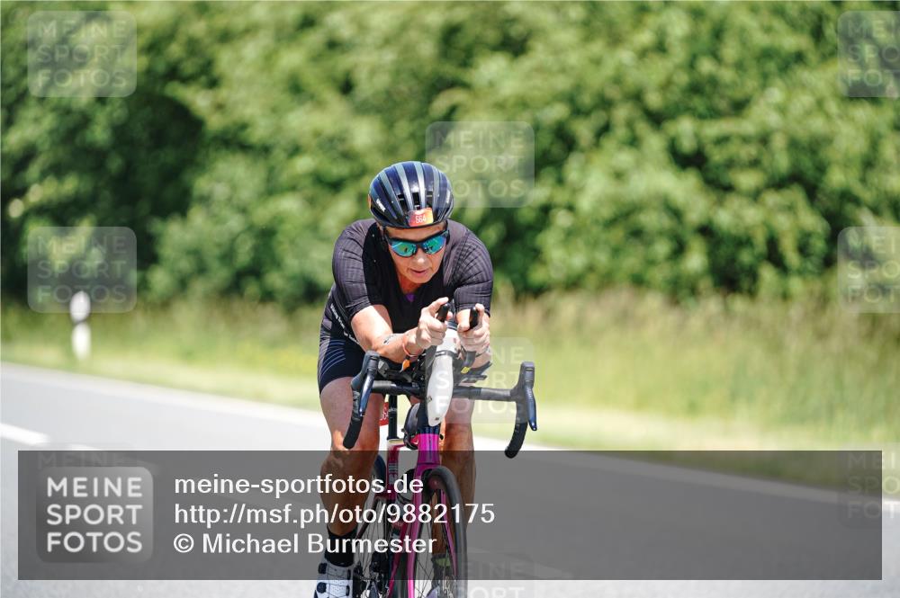 21.06.2026 - Viking Triathlon Michael Burmester http://msf.ph/oto/9882175 21.06.2026 13:36:41 Radfahren 564 meine-sportfotos.de