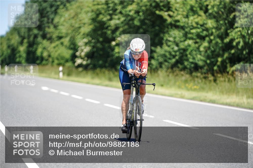 21.06.2026 - Viking Triathlon Michael Burmester http://msf.ph/oto/9882188 21.06.2026 13:36:42 Radfahren 564 meine-sportfotos.de