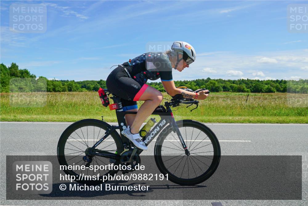 21.06.2026 - Viking Triathlon Michael Burmester http://msf.ph/oto/9882191 21.06.2026 13:11:22 Radfahren 313, 341, 424, 470, 561 meine-sportfotos.de