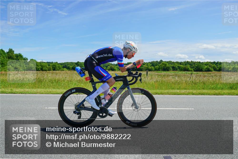 21.06.2026 - Viking Triathlon Michael Burmester http://msf.ph/oto/9882222 21.06.2026 13:11:33 Radfahren 313, 470, 494 meine-sportfotos.de