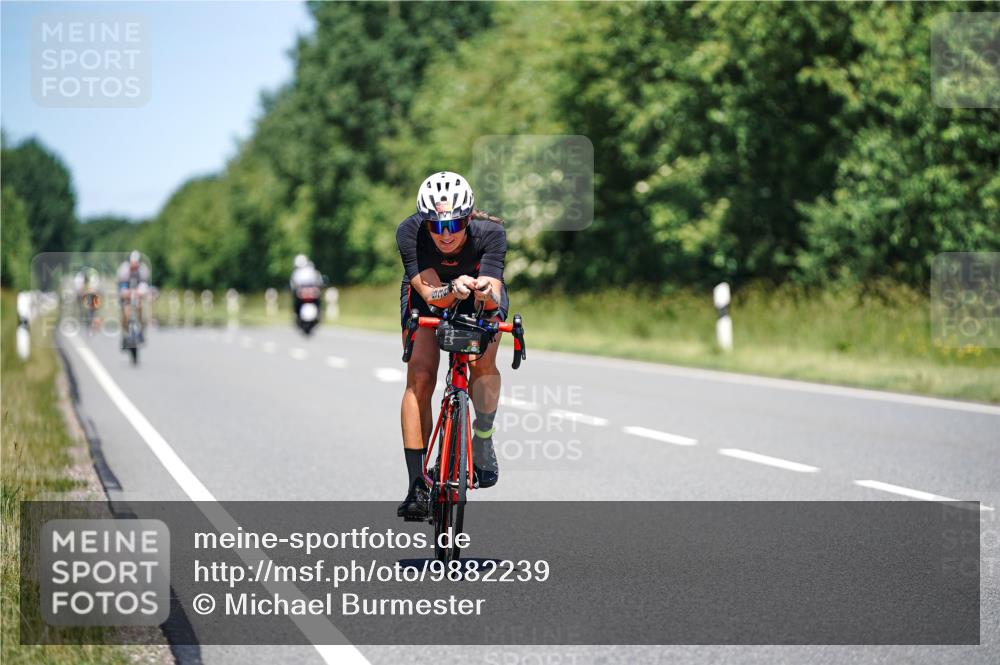 21.06.2026 - Viking Triathlon Michael Burmester http://msf.ph/oto/9882239 21.06.2026 13:37:26 Radfahren 439, 538 meine-sportfotos.de