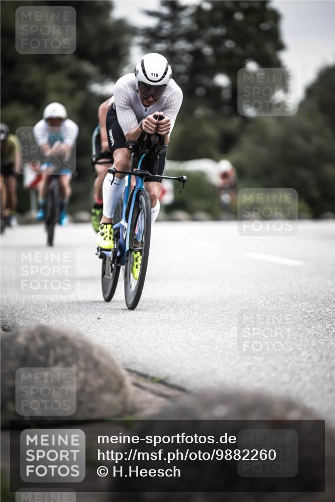 21.06.2026 - 29. Vierlanden-Triathlon H.Heesch http://msf.ph/oto/9882260 21.06.2026 10:34:31 Radfahren 92, 118, 119, 141, 178, 227, 350, 363, 554 meine-sportfotos.de