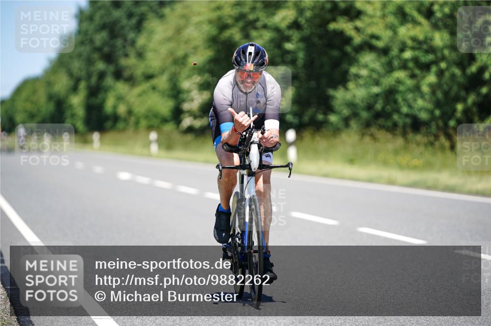 21.06.2026 - Viking Triathlon Michael Burmester http://msf.ph/oto/9882262 21.06.2026 13:37:34 Radfahren 439, 538 meine-sportfotos.de