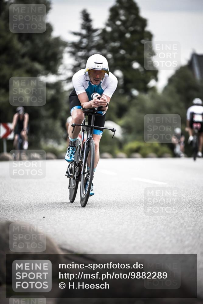21.06.2026 - 29. Vierlanden-Triathlon H.Heesch http://msf.ph/oto/9882289 21.06.2026 10:34:32 Radfahren 92, 118, 119, 141, 178, 227, 350, 363, 554 meine-sportfotos.de