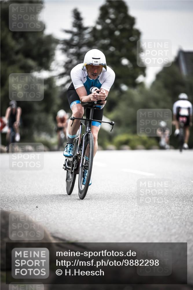 21.06.2026 - 29. Vierlanden-Triathlon H.Heesch http://msf.ph/oto/9882298 21.06.2026 10:34:32 Radfahren 92, 118, 119, 141, 178, 227, 350, 363, 554 meine-sportfotos.de
