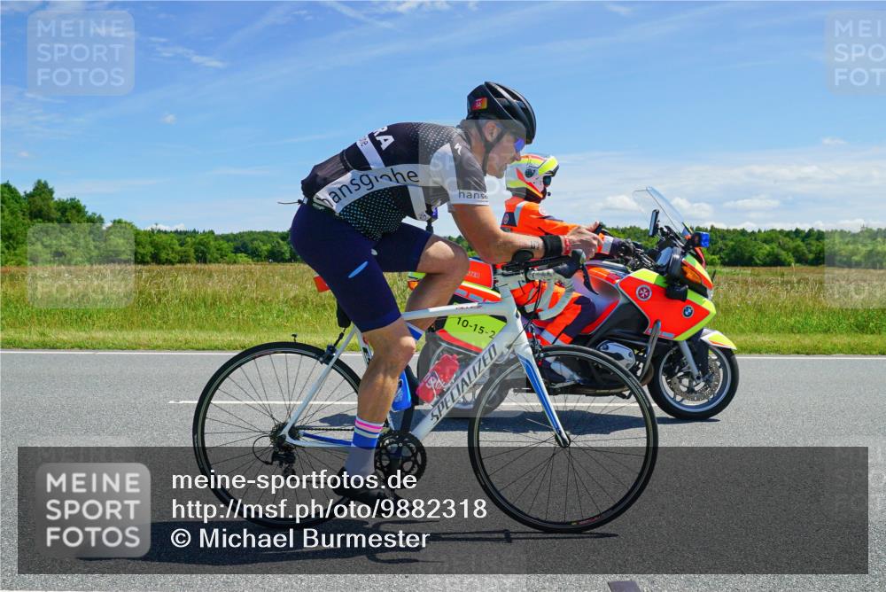 21.06.2026 - Viking Triathlon Michael Burmester http://msf.ph/oto/9882318 21.06.2026 13:13:48 Radfahren 54 meine-sportfotos.de