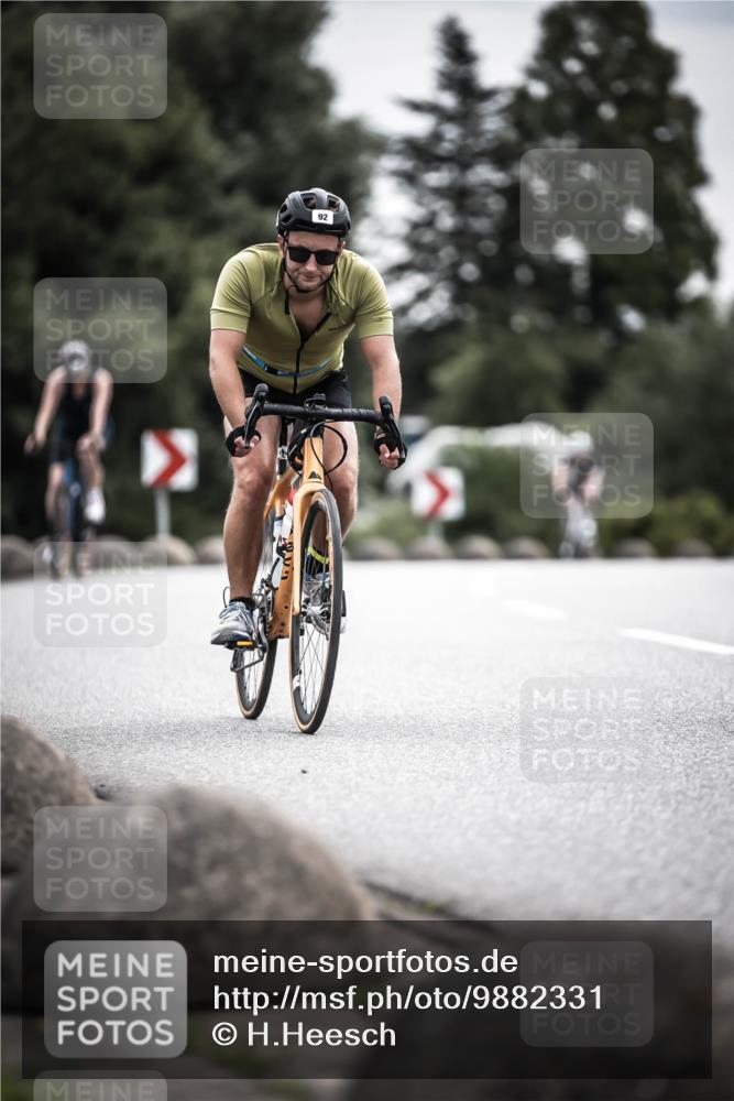 21.06.2026 - 29. Vierlanden-Triathlon H.Heesch http://msf.ph/oto/9882331 21.06.2026 10:34:33 Radfahren 92, 118, 119, 141, 178, 227, 350, 363, 554, 560 meine-sportfotos.de