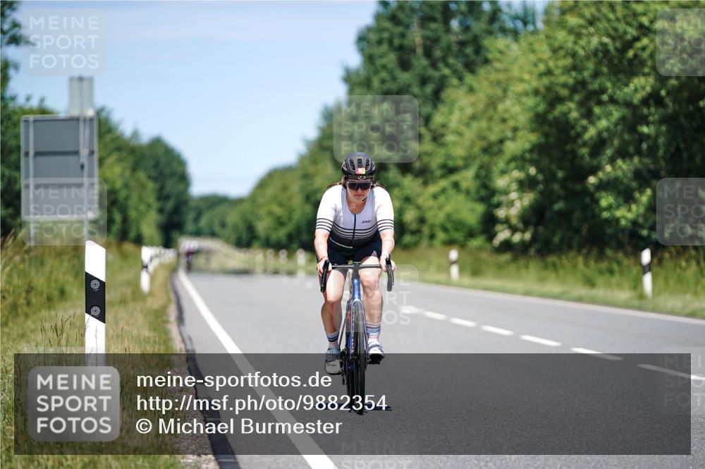 21.06.2026 - Viking Triathlon Michael Burmester http://msf.ph/oto/9882354 21.06.2026 13:38:24 Radfahren  meine-sportfotos.de