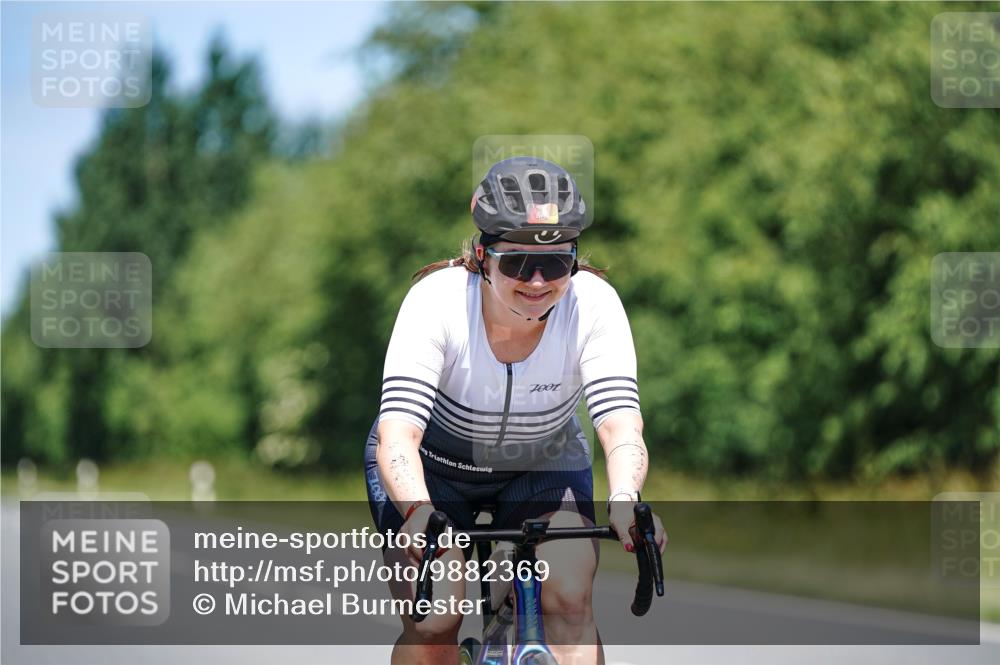 21.06.2026 - Viking Triathlon Michael Burmester http://msf.ph/oto/9882369 21.06.2026 13:38:25 Radfahren  meine-sportfotos.de