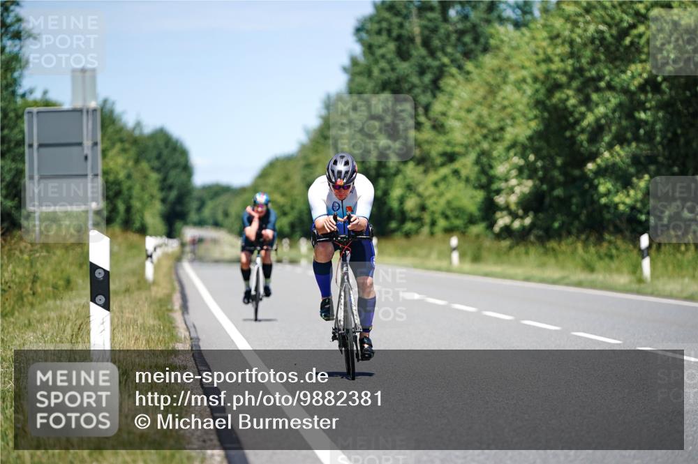 21.06.2026 - Viking Triathlon Michael Burmester http://msf.ph/oto/9882381 21.06.2026 13:38:47 Radfahren 504 meine-sportfotos.de