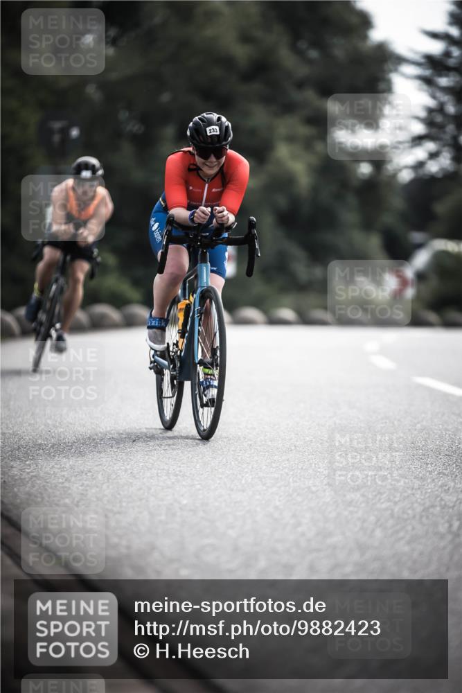 21.06.2026 - 29. Vierlanden-Triathlon H.Heesch http://msf.ph/oto/9882423 21.06.2026 09:17:32 Radfahren 3, 16, 51, 233 meine-sportfotos.de