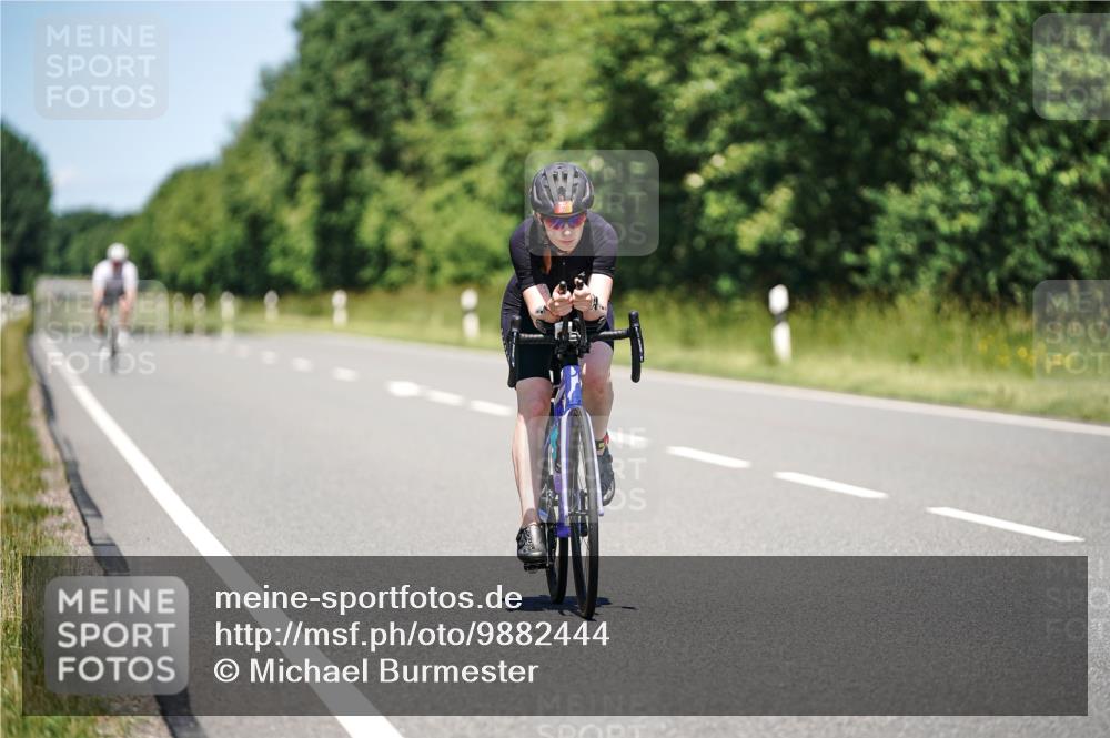 21.06.2026 - Viking Triathlon Michael Burmester http://msf.ph/oto/9882444 21.06.2026 13:39:18 Radfahren  meine-sportfotos.de