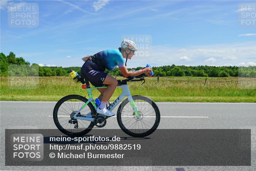 21.06.2026 - Viking Triathlon Michael Burmester http://msf.ph/oto/9882519 21.06.2026 13:17:22 Radfahren 232, 365, 661 meine-sportfotos.de