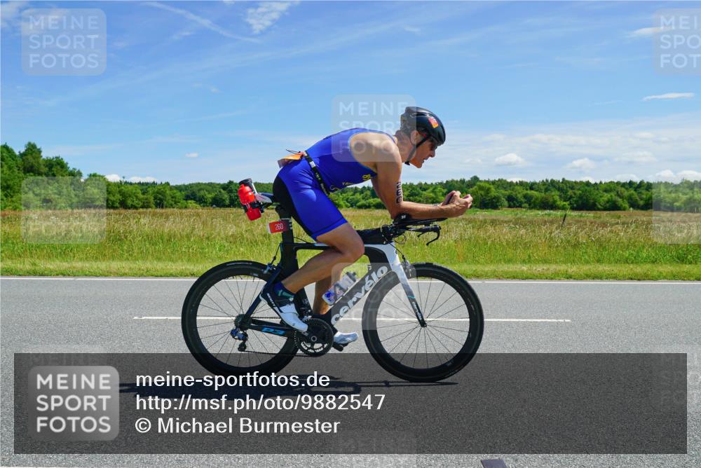 21.06.2026 - Viking Triathlon Michael Burmester http://msf.ph/oto/9882547 21.06.2026 13:17:53 Radfahren 268 meine-sportfotos.de