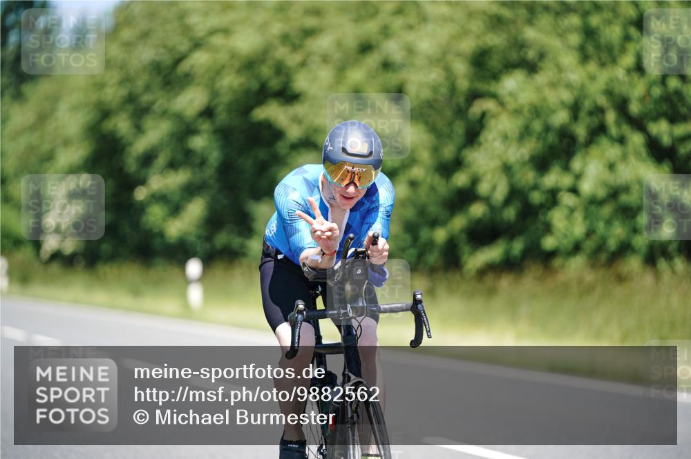21.06.2026 - Viking Triathlon Michael Burmester http://msf.ph/oto/9882562 21.06.2026 13:41:27 Radfahren 424 meine-sportfotos.de
