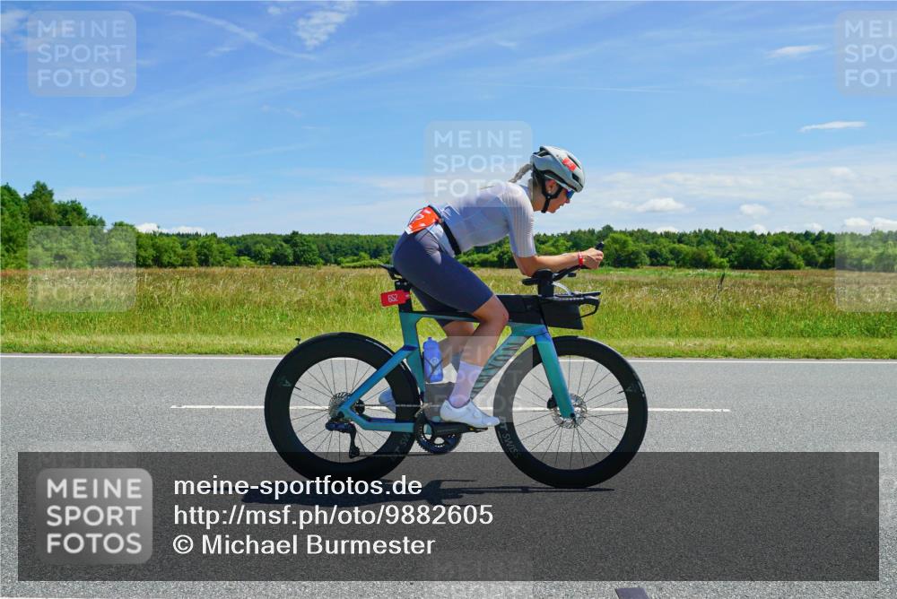 21.06.2026 - Viking Triathlon Michael Burmester http://msf.ph/oto/9882605 21.06.2026 13:18:53 Radfahren 305, 344, 463 meine-sportfotos.de