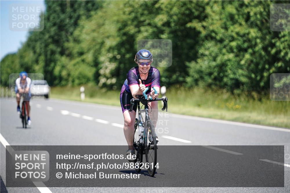 21.06.2026 - Viking Triathlon Michael Burmester http://msf.ph/oto/9882614 21.06.2026 13:41:37 Radfahren 424 meine-sportfotos.de