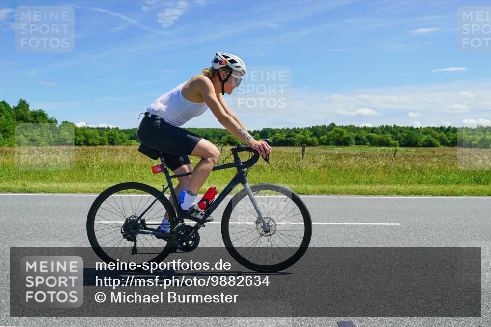 21.06.2026 - Viking Triathlon Michael Burmester http://msf.ph/oto/9882634 21.06.2026 13:19:25 Radfahren  meine-sportfotos.de