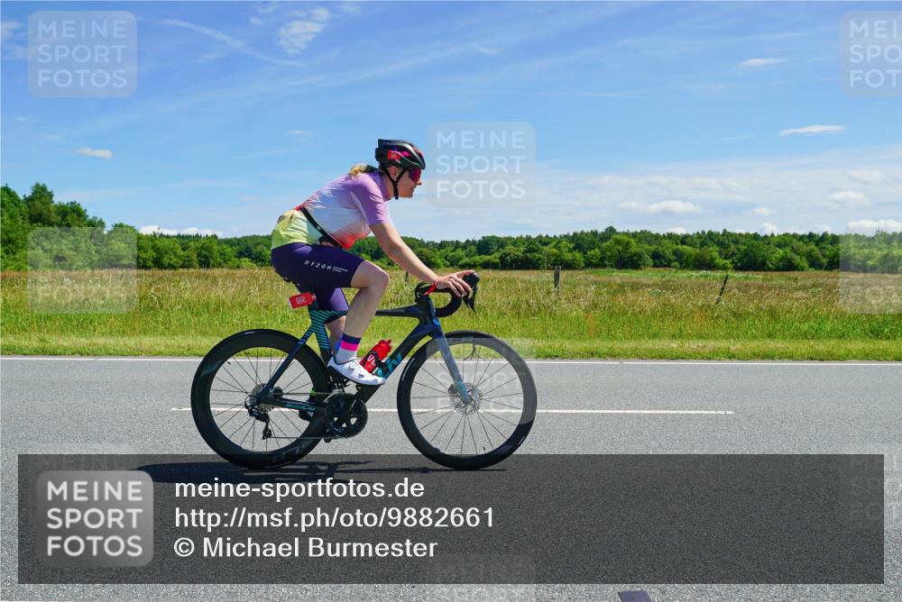 21.06.2026 - Viking Triathlon Michael Burmester http://msf.ph/oto/9882661 21.06.2026 13:20:01 Radfahren 75, 382 meine-sportfotos.de