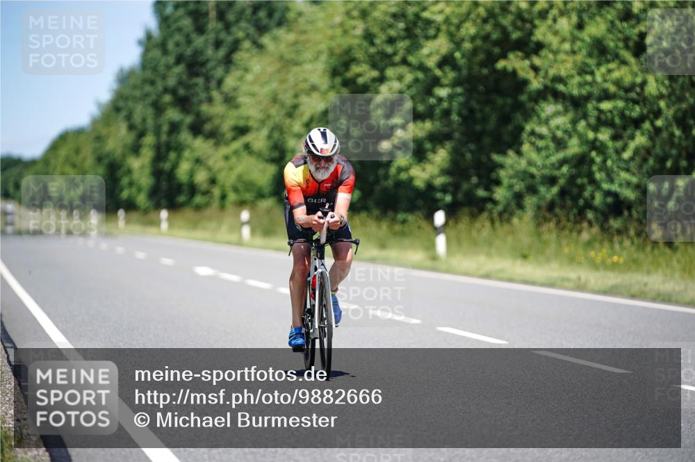 21.06.2026 - Viking Triathlon Michael Burmester http://msf.ph/oto/9882666 21.06.2026 13:42:12 Radfahren  meine-sportfotos.de