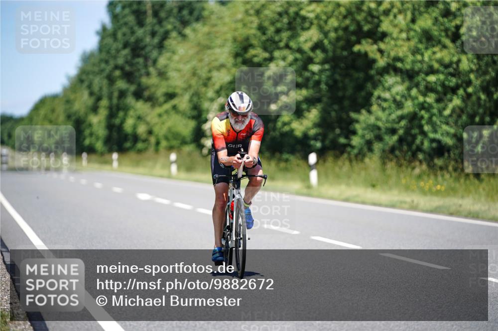 21.06.2026 - Viking Triathlon Michael Burmester http://msf.ph/oto/9882672 21.06.2026 13:42:12 Radfahren  meine-sportfotos.de