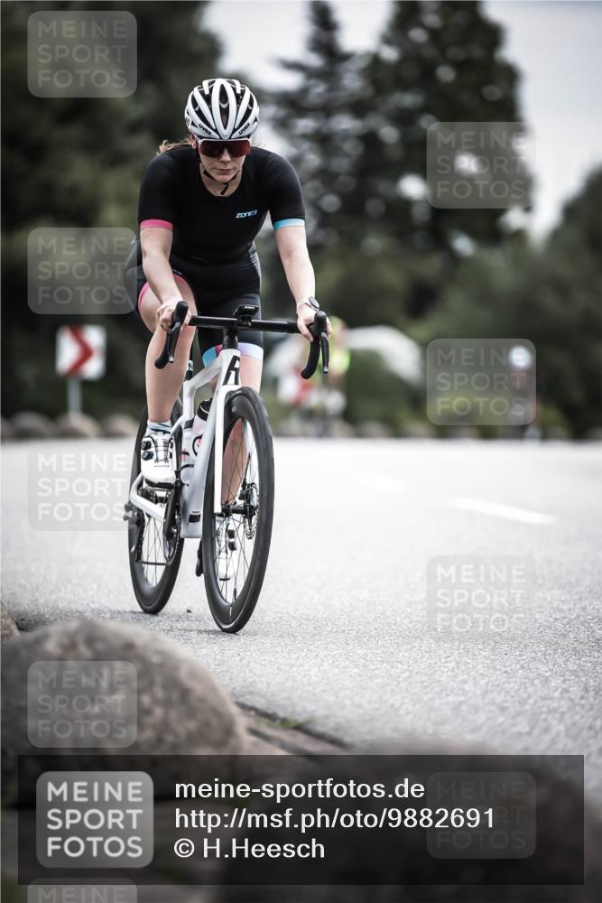 21.06.2026 - 29. Vierlanden-Triathlon H.Heesch http://msf.ph/oto/9882691 21.06.2026 10:34:40 Radfahren 166, 178, 219, 363, 414, 554, 560 meine-sportfotos.de