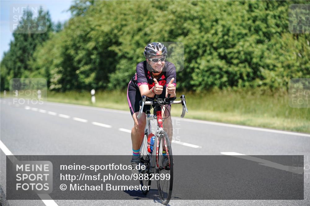 21.06.2026 - Viking Triathlon Michael Burmester http://msf.ph/oto/9882699 21.06.2026 13:43:11 Radfahren 52 meine-sportfotos.de