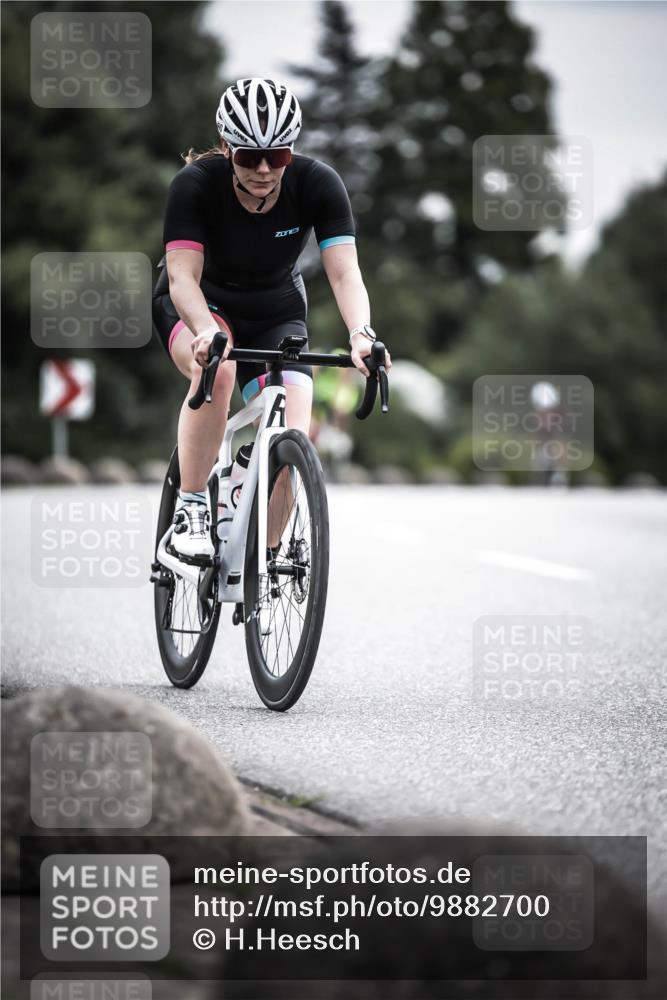 21.06.2026 - 29. Vierlanden-Triathlon H.Heesch http://msf.ph/oto/9882700 21.06.2026 10:34:40 Radfahren 166, 178, 219, 363, 414, 554, 560 meine-sportfotos.de