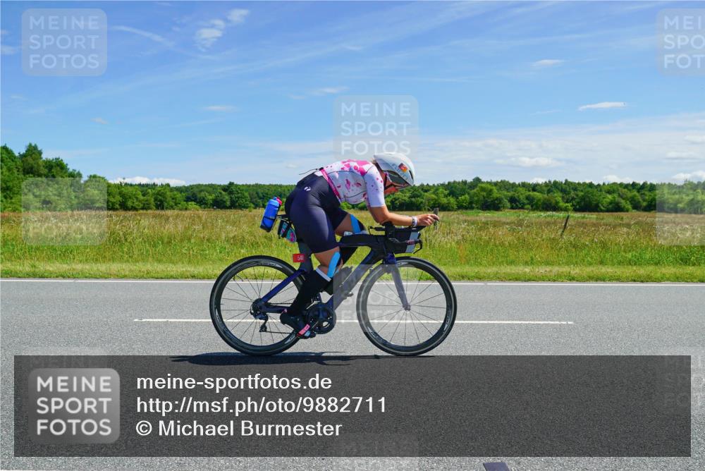21.06.2026 - Viking Triathlon Michael Burmester http://msf.ph/oto/9882711 21.06.2026 13:21:59 Radfahren 445, 541, 618 meine-sportfotos.de