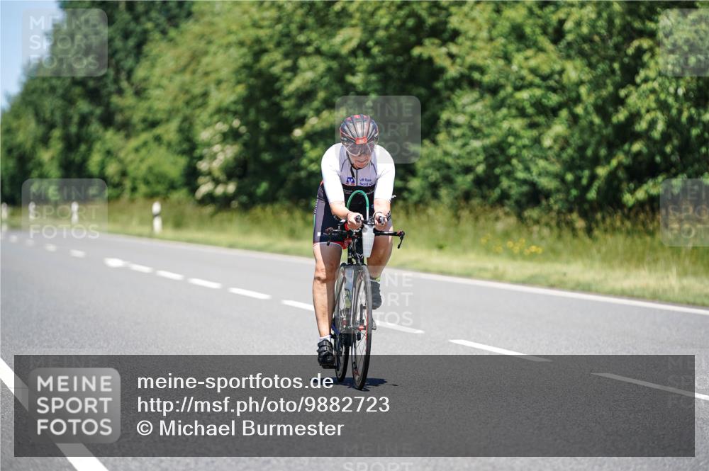 21.06.2026 - Viking Triathlon Michael Burmester http://msf.ph/oto/9882723 21.06.2026 13:43:27 Radfahren  meine-sportfotos.de
